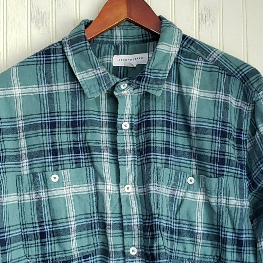 Aeropostale Shirt Mens Large Green Plaid Long Sleeve Flannel Button-Up Casual